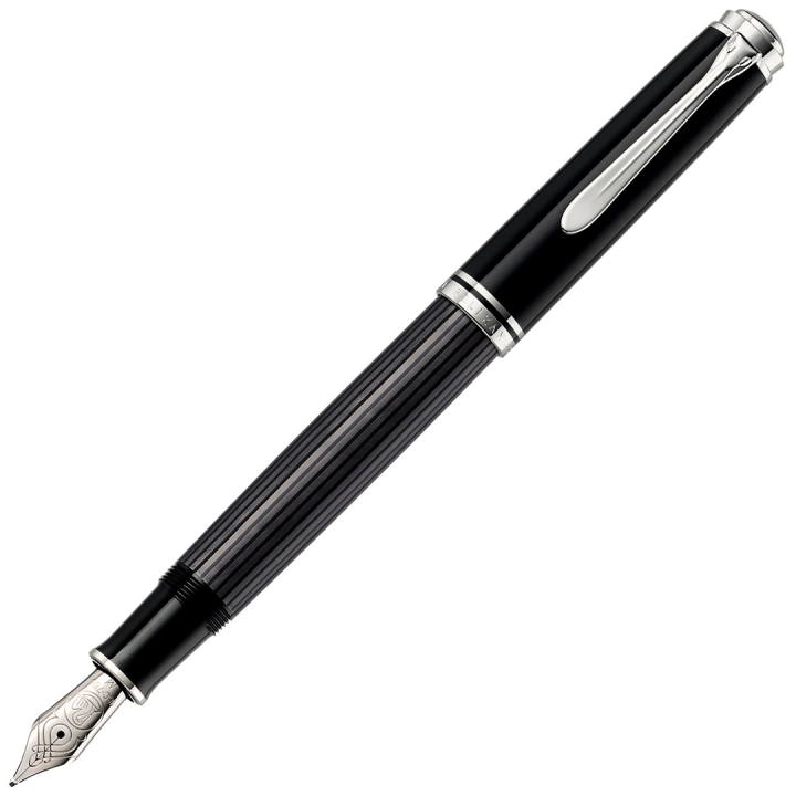 Souverän M400 Täytekynä Anthracite ryhmässä Kynät / Fine Writing / Täytekynät @ Pen Store (134764_r)