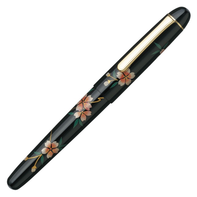 Kaga' Hira Maki-e Täytekynä Sakura
