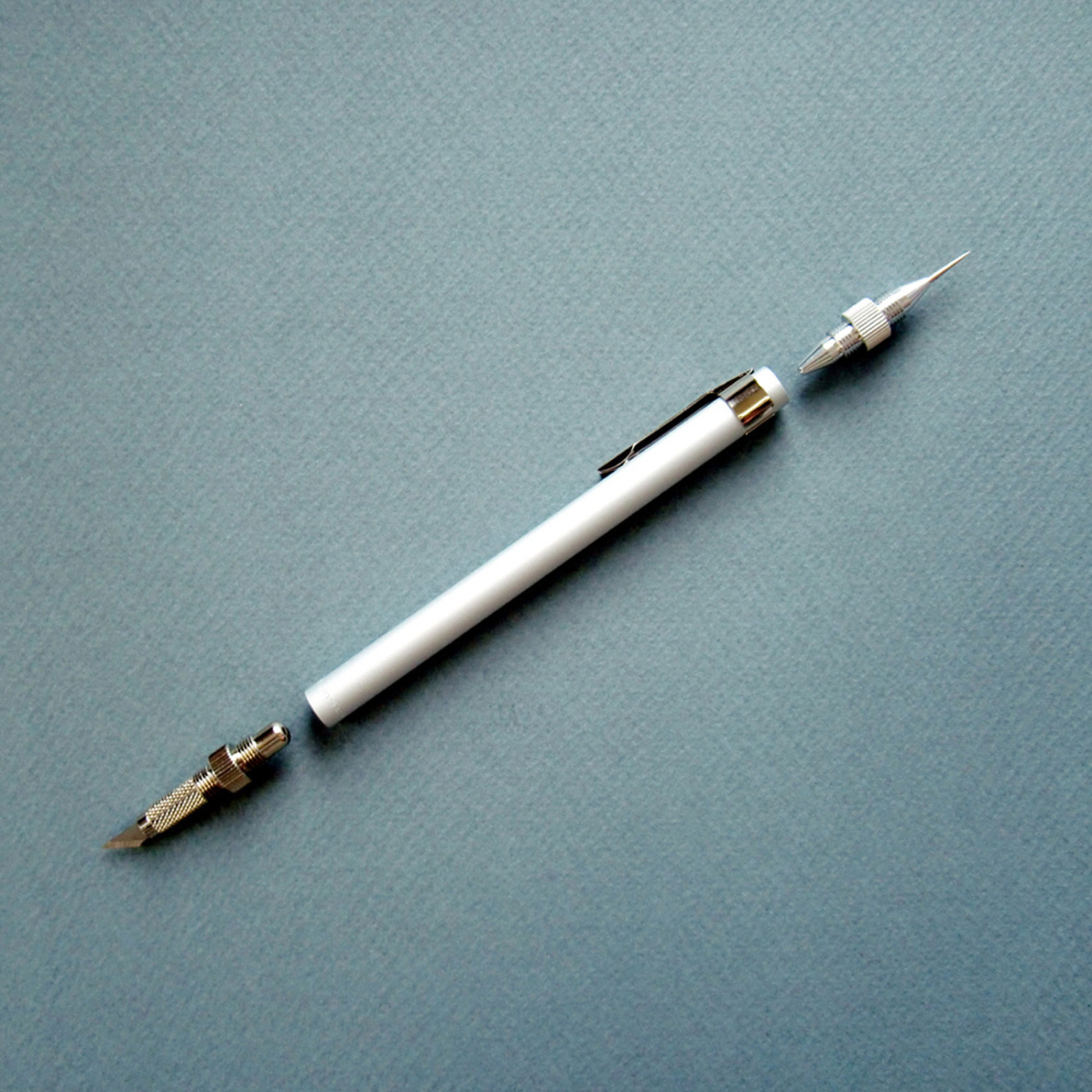 Tarkkuusveitsi D-1000P