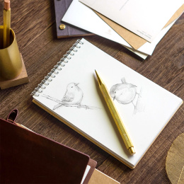 Classic Revolve Sketching Pencil 2 mm Brass ryhmässä Kynät / Taiteilijakynät / Luonnostelukynät @ Pen Store (101378)