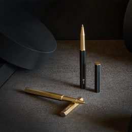 Classic Revolve Rollerball Brass ryhmässä Kynät / Fine Writing / Rollerball-kynät @ Pen Store (101380)