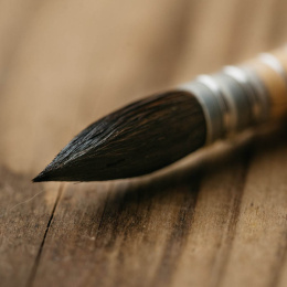 Kazan Oravankarvasivellin 803 Terävä Mopp Koko 6 ryhmässä Taiteilijatarvikkeet / Siveltimet / Akvarellisiveltimet @ Pen Store (108292)