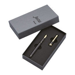 Justus 95 Gold Medium ryhmässä Kynät / Fine Writing / Täytekynät @ Pen Store (109454)