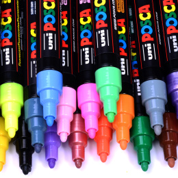 Posca Marker PC-5M Medium ryhmässä Kynät / Taiteilijakynät / Maalitussit @ Pen Store (110081_r)