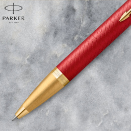 IM Premium Red/Gold Kuulakärkikynä ryhmässä Kynät / Fine Writing / Kuulakärkikynät @ Pen Store (112690)