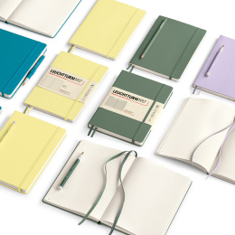 Notebook A5 Medium Lilac ryhmässä Paperit ja Lehtiöt / Kirjoitus ja muistiinpanot / Muistikirjat @ Pen Store (127319_r)