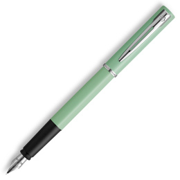 Allure Pastel Green Täytekynä ryhmässä Kynät / Fine Writing / Täytekynät @ Pen Store (128035)