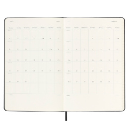 12M Daily Kalenteri Hardcover Large Black ryhmässä Paperit ja Lehtiöt / Kalenterit / 12 kk kalenterit @ Pen Store (130154)