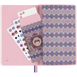 Hard Cover Notebook Large Momoko Sakura ryhmässä Paperit ja Lehtiöt / Kirjoitus ja muistiinpanot / Muistikirjat @ Pen Store (132485)