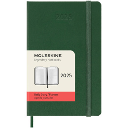 12M Daily Kalenteri 2025 Hardcover Pocket Myrtle Green ryhmässä Paperit ja Lehtiöt / Kalenterit / 12 kk kalenterit @ Pen Store (133772)