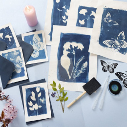 DIY-kit Cyanotype Luo omia syanotypiatulosteita ryhmässä Askartelu ja Harrastus / Tekniikat / Syanotypia @ Pen Store (134599)