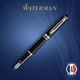 Expert Matt Black Täytekynä Medium ryhmässä Kynät / Fine Writing / Täytekynät @ Pen Store (135464)
