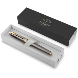 IM Grey/Gold Täytekynä ryhmässä Kynät / Fine Writing / Täytekynät @ Pen Store (135471_r)