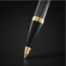 IM Grey/Gold Kuulakärkikynä ryhmässä Kynät / Fine Writing / Kuulakärkikynät @ Pen Store (135474)