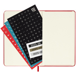 Kalenteri 18M WeekNote Hard Cover Pocket Red ryhmässä Paperit ja Lehtiöt / Kalenterit / 18 kk kalenterit @ Pen Store (135601)