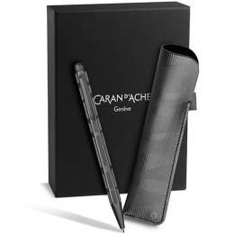 Ecridor Black Lines Set Kuulakärkikynä ja Nahkakotelo ryhmässä Kynät / Fine Writing / Kuulakärkikynät @ Pen Store (135641)