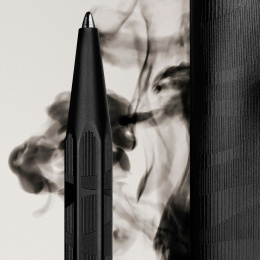 Ecridor Black Lines Set Kuulakärkikynä ja Nahkakotelo ryhmässä Kynät / Fine Writing / Kuulakärkikynät @ Pen Store (135641)
