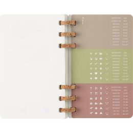 Kalenteri 12M Spiral Planner 2026 Large Black ryhmässä Paperit ja Lehtiöt / Kalenterit / 12 kk kalenterit @ Pen Store (136104)