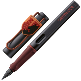 Safari Täytekynä Gryffindor ryhmässä Kynät / Fine Writing / Täytekynät @ Pen Store (136186_r)