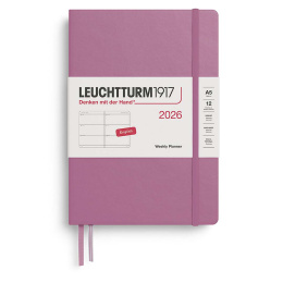 Kalenteri Weekly Planner 2026 A5 Dusty Rose ryhmässä Paperit ja Lehtiöt / Kalenterit / 12 kk kalenterit @ Pen Store (136252)