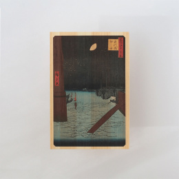 Postikortti Hinoki-puusta – Hiroshige ”One Hundred Views of Edo” 6 sarja ryhmässä Askartelu ja Harrastus / Lomat ja vuodenajat / Kortit ja kirjekuoret @ Pen Store (136594)
