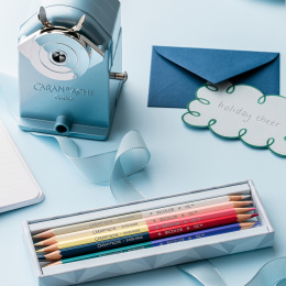 Bicolor Alpine Frost 9‑setti + sivellin ryhmässä Kynät / Taiteilijakynät / Akvarellikynät @ Pen Store (136599)