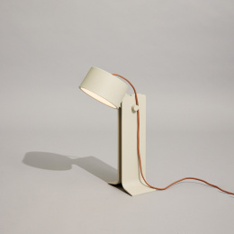 Crea Pöytävalaisin Sand/Orange ryhmässä Askartelu ja Harrastus / Harrastustarvikkeet / Valaisimet @ Pen Store (136665)