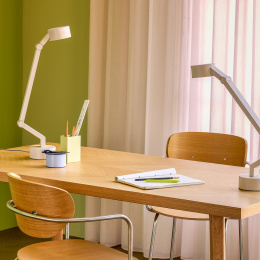 Verve Työpöytävalaisin Vaaleanharmaa ryhmässä Askartelu ja Harrastus / Harrastustarvikkeet / Valaisimet @ Pen Store (136667)