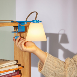 Lure Klipsivalaisin Metallic Blue ryhmässä Askartelu ja Harrastus / Harrastustarvikkeet / Valaisimet @ Pen Store (136669)