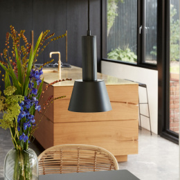 Mono Riippuvalaisin Musta ryhmässä Askartelu ja Harrastus / Harrastustarvikkeet / Valaisimet @ Pen Store (136670)