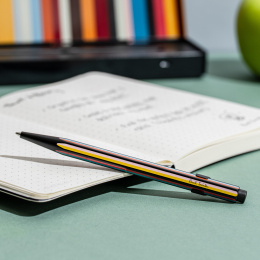 849 Paul Smith Kuulakärkikynä Black ryhmässä Kynät / Fine Writing / Kuulakärkikynät @ Pen Store (137006)