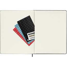 Kalenteri 18M WeekNote Hard Cover XL Black ryhmässä Paperit ja Lehtiöt / Kalenterit / 18 kk kalenterit @ Pen Store (137012)