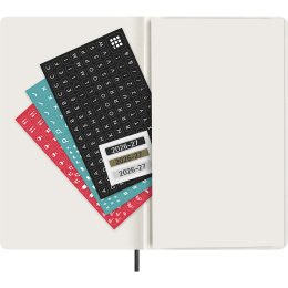 Kalenteri 18M Daily Soft Cover Large Black ryhmässä Paperit ja Lehtiöt / Kalenterit / 18 kk kalenterit @ Pen Store (137015)