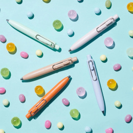 Kuulakärkikynä One P Peach Milk ryhmässä Kynät / Fine Writing / Kuulakärkikynät @ Pen Store (137067)