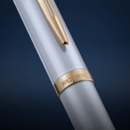 Impression White/Gold Kuulakärkikynä ryhmässä Kynät / Fine Writing / Kuulakärkikynät @ Pen Store (137400)