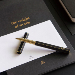 Classic Revolve Rollerball Black ryhmässä Kynät / Fine Writing / Rollerball-kynät @ Pen Store (137414)