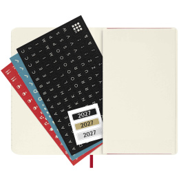 Kalenteri 12M Daily 2027 Softcover Pocket Red ryhmässä Paperit ja Lehtiöt / Kalenterit / 12 kk kalenterit @ Pen Store (137436)