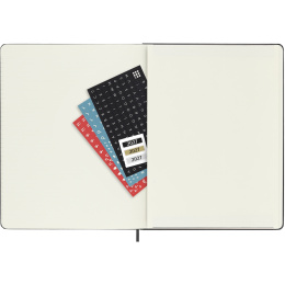 Kalenteri 12M Weekly Notebook 2027 Hardcover XL Black  ryhmässä Paperit ja Lehtiöt / Kalenterit / 12 kk kalenterit @ Pen Store (137466)