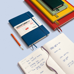 Kalenteri Weekly Planner & Notebook 2026 A5 Sunflower ryhmässä Paperit ja Lehtiöt / Kalenterit / 12 kk kalenterit @ Pen Store (137518)