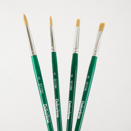Synteettiset siveltimet Universal  4-setti ryhmässä Taiteilijatarvikkeet / Siveltimet / Akryylisiveltimet @ Pen Store (137637)