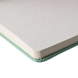 Notebook 13x21 cm Hard Cover Pale Patina Dotted ryhmässä Paperit ja Lehtiöt / Kirjoitus ja muistiinpanot / Muistikirjat @ Pen Store (137992)