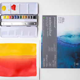 Professional Akvarellilehtiö Rough 18x26 cm 300g ryhmässä Paperit ja Lehtiöt / Taiteilijalehtiöt / Akvarellipaperit @ Pen Store (138087)