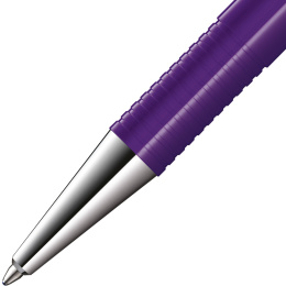 Logo M+ Aubergine Kuulakärkikynä ryhmässä Kynät / Fine Writing / Kuulakärkikynät @ Pen Store (138239)