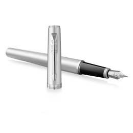 Meridian Chrome Täytekynä  ryhmässä Kynät / Fine Writing / Luksuskynät @ Pen Store (138307_r)